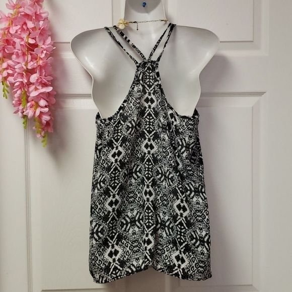 Pink Rose 🌹 Flowy Print Blouse Shirt - Picture 7 of 10